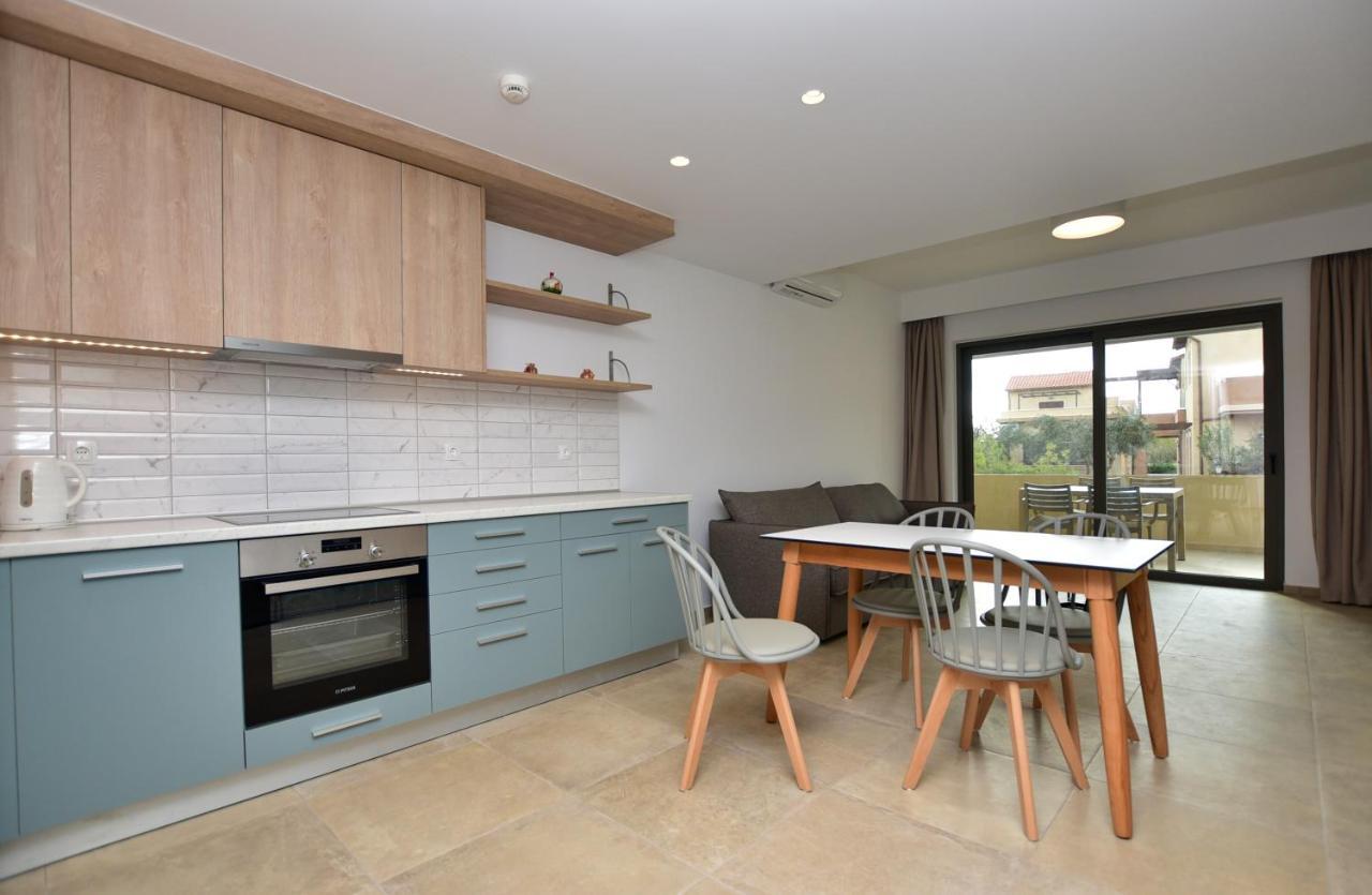 פליאוחורה Rosemary Apartments מראה חיצוני תמונה