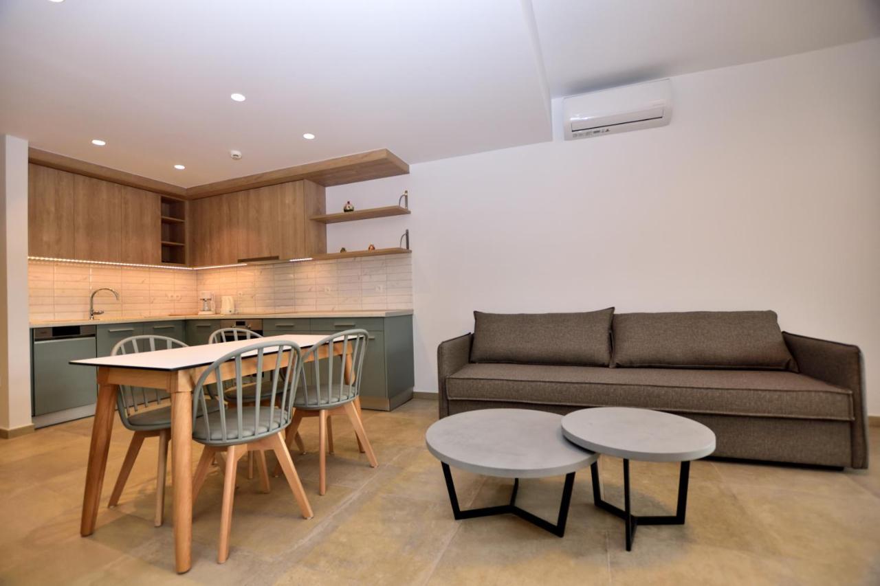 פליאוחורה Rosemary Apartments מראה חיצוני תמונה