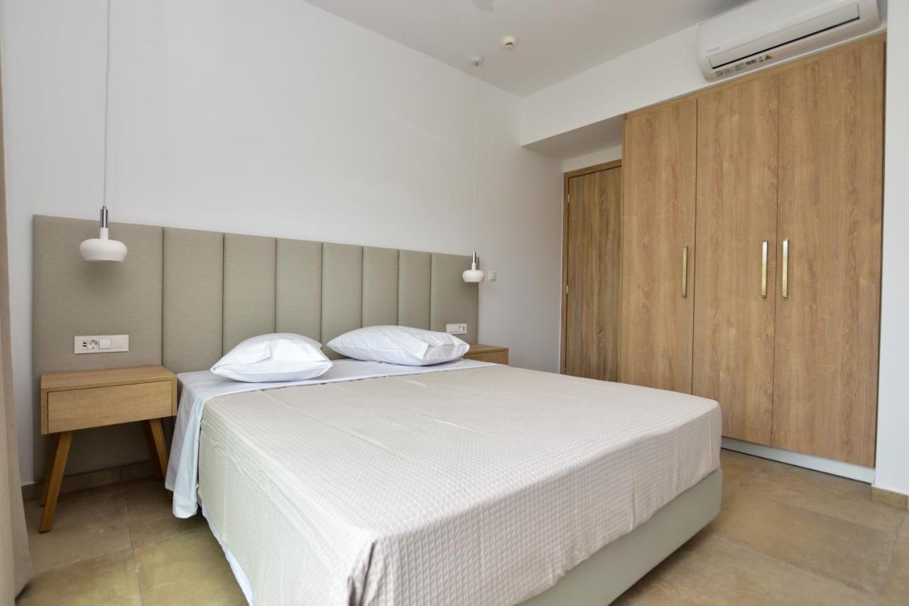 פליאוחורה Rosemary Apartments מראה חיצוני תמונה